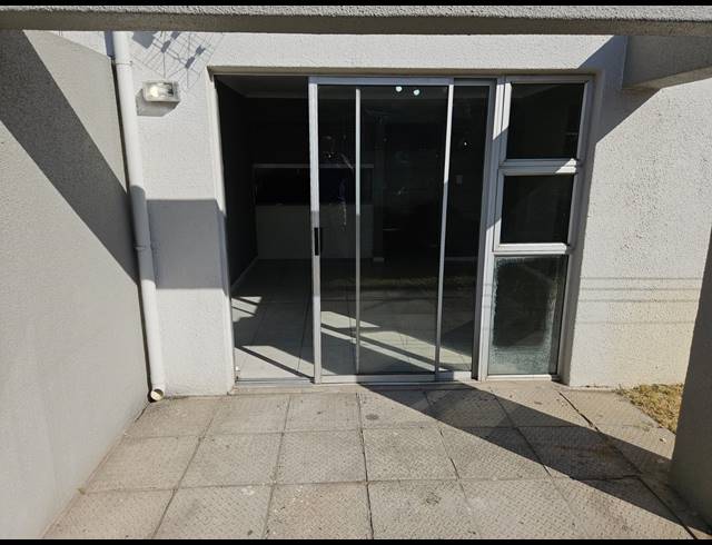 2 BEDROOM APARTMENT TO LET IN MORGENSTER